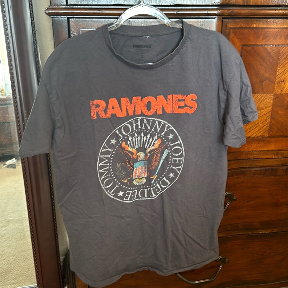 Vintage ramones band tee shirt